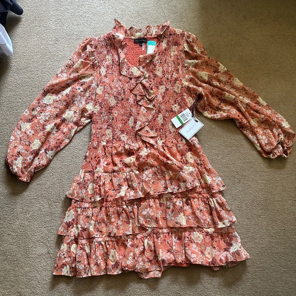 Dress - Picture 2 of 5